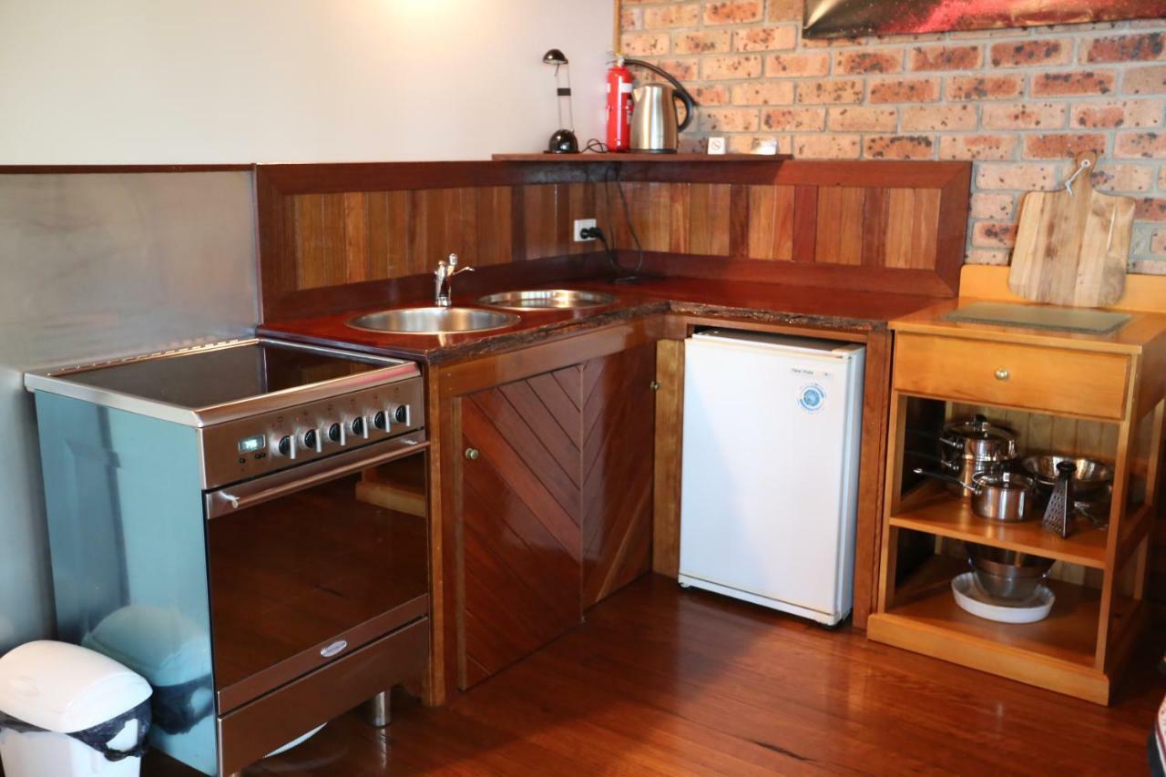 Appartamento Benji'S By The Sea Scotts Head Esterno foto